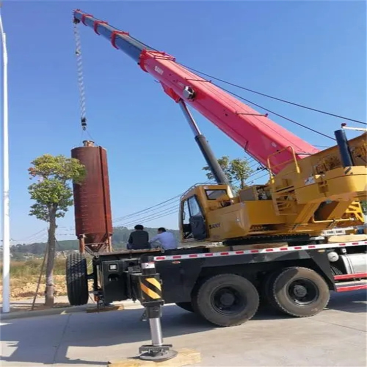 海兴县专业吊车租赁多少钱