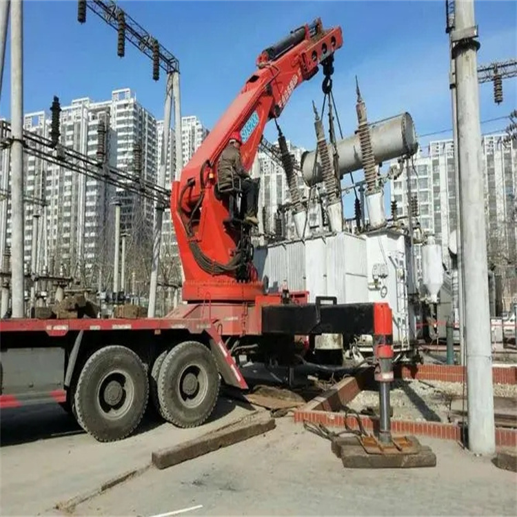 海兴县就近吊车出租|工地厂房吊装设备租赁|24小时高效响应